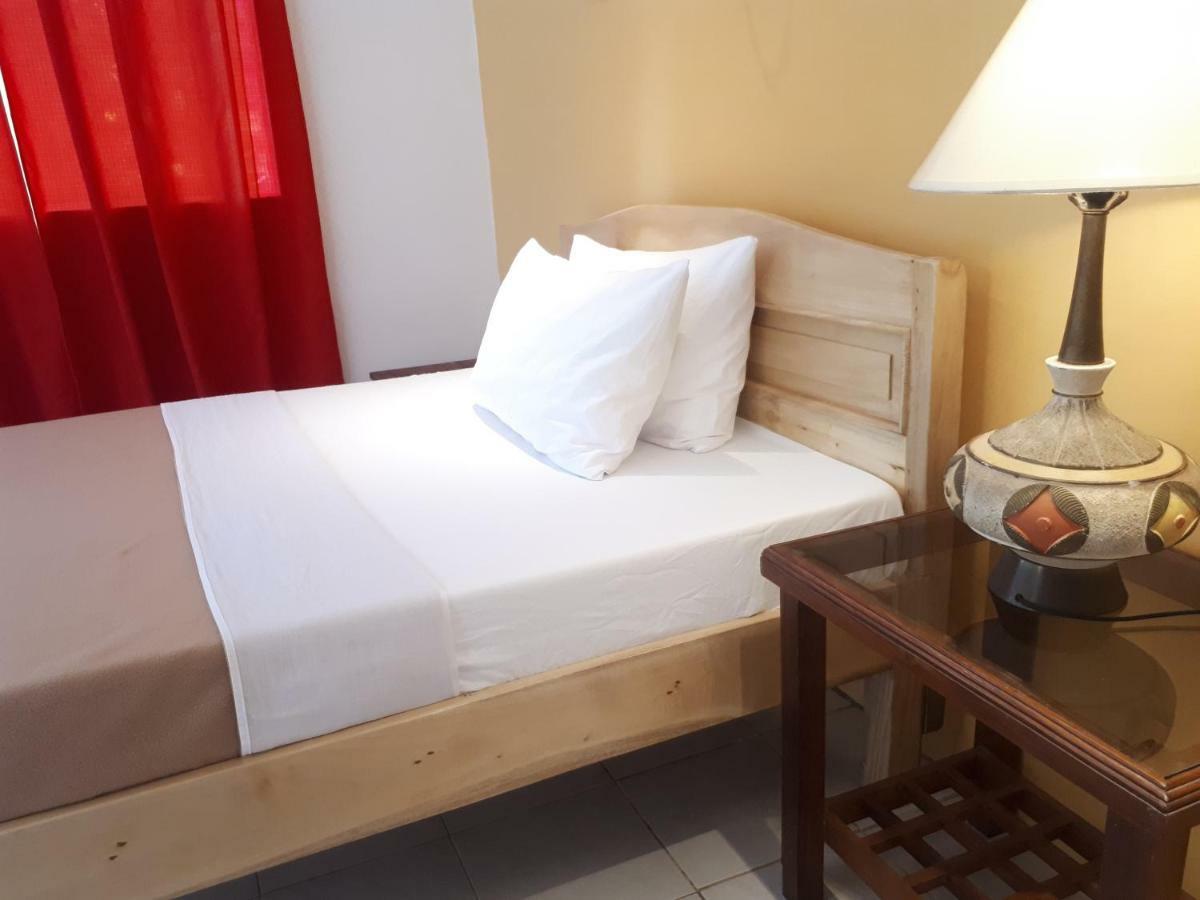 La Vida Hostel Samal Island Ngoại thất bức ảnh